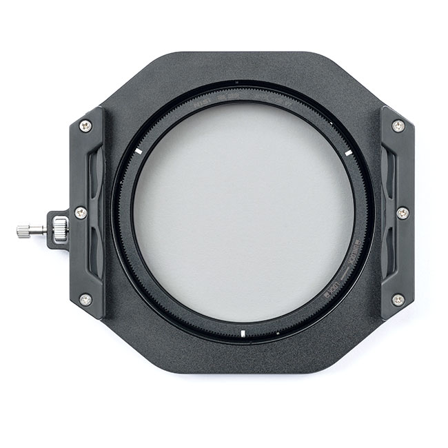 The NiSi V7 holder with the True Color polariser